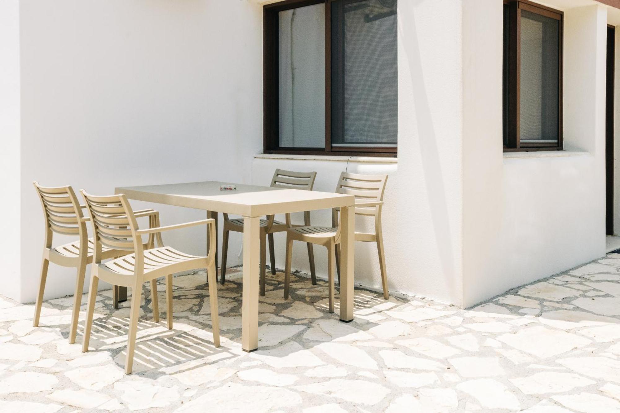 Iliatoras Aparthotel Agia Pelagia  Exterior foto